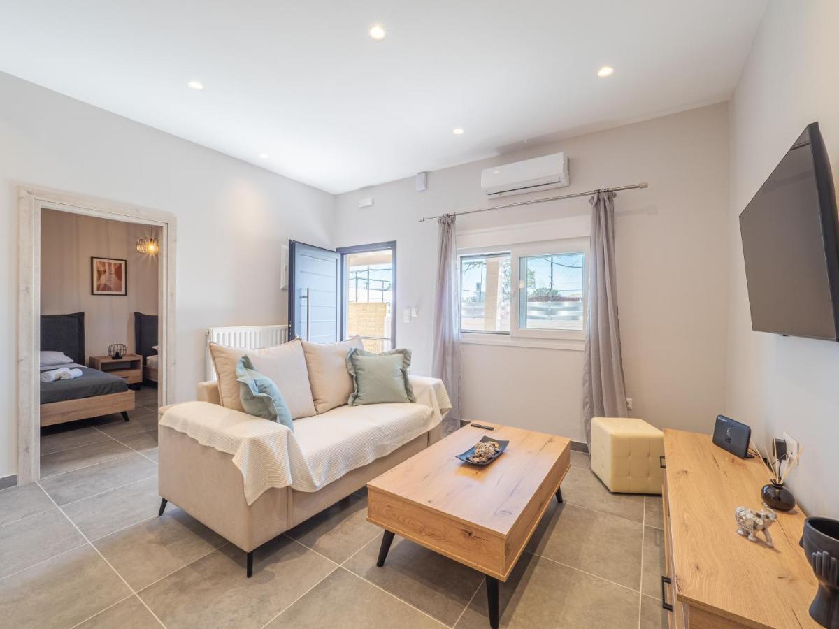 M&K - Maria'S Stylish Apartment Near Alykes Beach Corfu  외부 사진